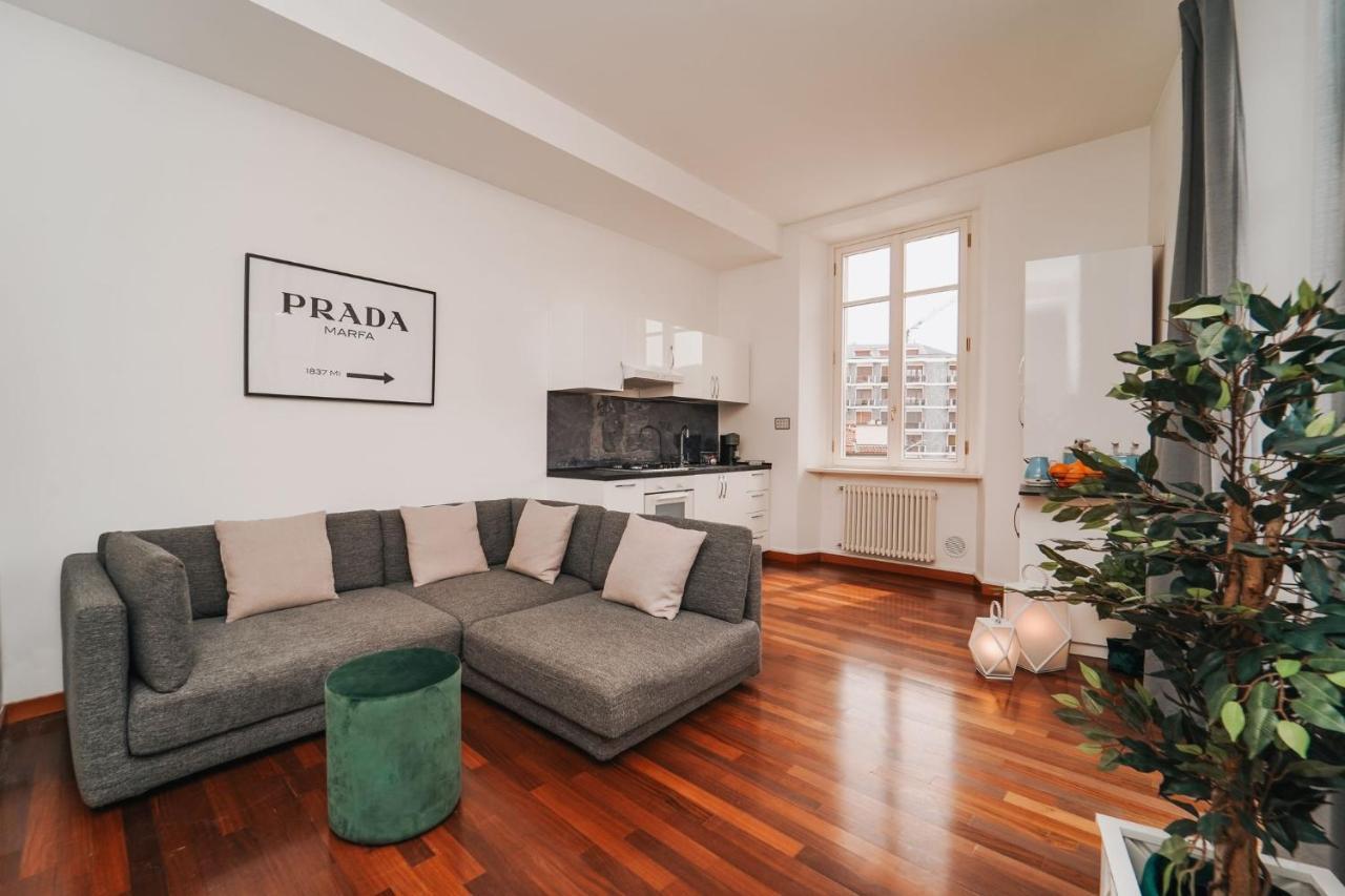 Appartamento Esclusivo Fronte Lago, In Centro A Como Con Garage Exterior foto